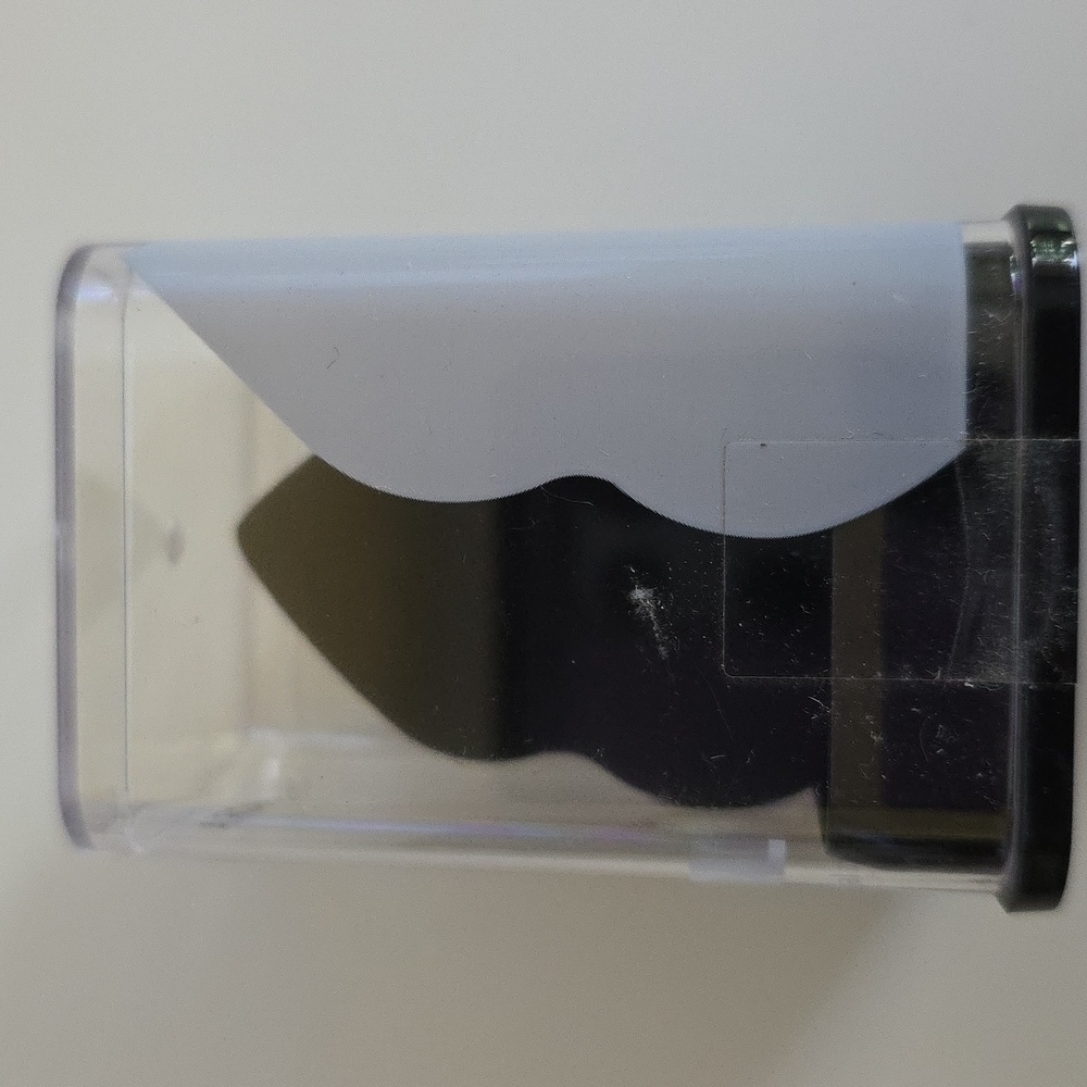 Sephora Charcoal Total Coverage Sponge Infused Reusable Case And Drying Stand - Picture 2 of 6